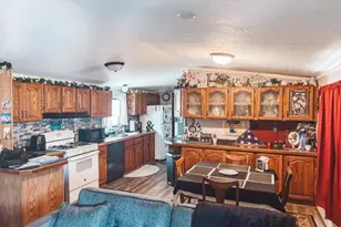 301 Oak Ln, Mankato, MN 56001 - Photo 4