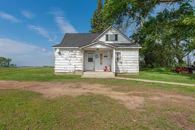 38336 US Highway 71, Windom, MN 56101 - Photo 1