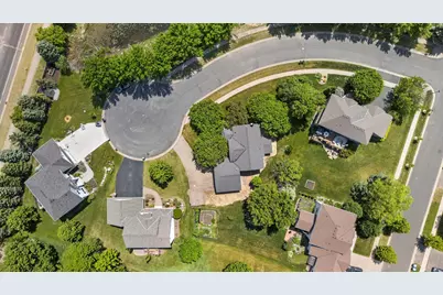 17588 66th Avenue N, Maple Grove, MN 55311 - Photo 44