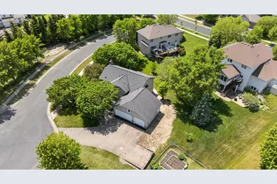 17588 66th Avenue N, Maple Grove, MN 55311 - Photo 4