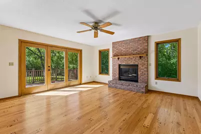 1933 Charlton Street, West Saint Paul, MN 55118 - Photo 10
