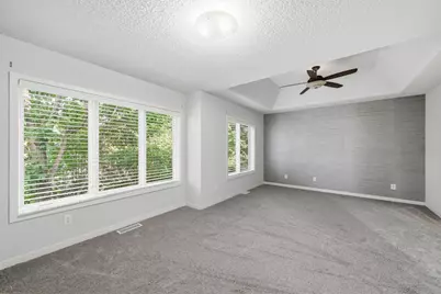 635 Willoughby Way W, Minnetonka, MN 55305 - Photo 36