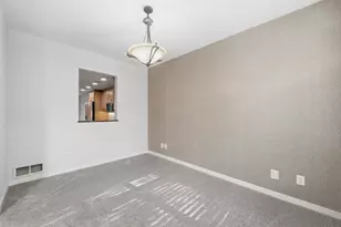 635 Willoughby Way W, Minnetonka, MN 55305 - Photo 14