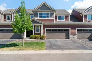 18147 Glassfern Ln, Lakeville, MN 55044 - Photo 2