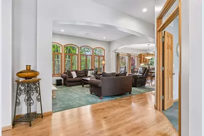 8167 Enclave Road, Woodbury, MN 55125 - Photo 6