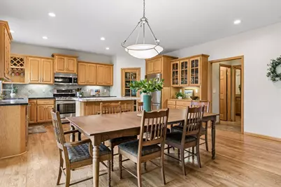 8167 Enclave Road, Woodbury, MN 55125 - Photo 14
