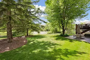 8167 Enclave Rd, Woodbury, MN 55125 - Photo 2