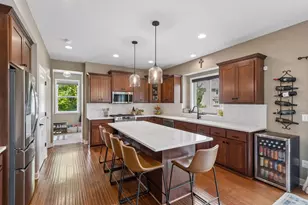 2109 Valley Creek Ln, Shakopee, MN 55379 - Photo 16