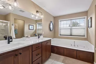 2109 Valley Creek Ln, Shakopee, MN 55379 - Photo 26