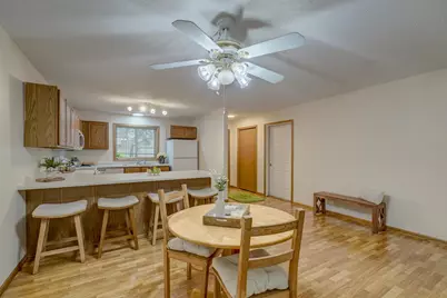 696 Monn Avenue, Vadnais Heights, MN 55127 - Photo 2