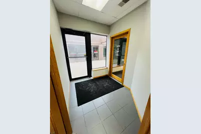1635 Robert Street S, West Saint Paul, MN 55118 - Photo 4