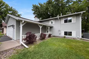 11878 100th Pl N, Maple Grove, MN 55369 - Photo 1