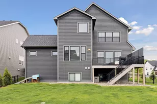 4690 Garland Ln N, Plymouth, MN 55446 - Photo 58