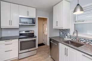 436 Woodlawn Ave, Saint Paul, MN 55105 - Photo 10