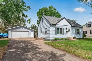 6428 Cloverdale Ave, Crystal, MN 55428 - Photo 4