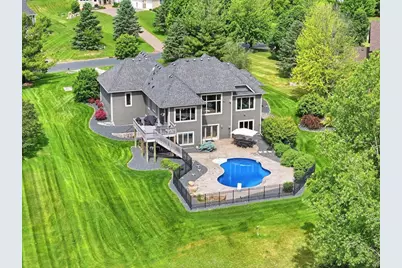 293 Saint Andrews Drive, Hudson, WI 54016 - Photo 2
