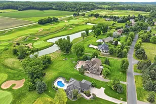293 St Andrews Dr, Hudson, WI 54016 - Photo 4