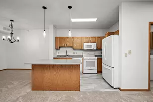 5650 Boone Ave N, New Hope, MN 55428 - Photo 12