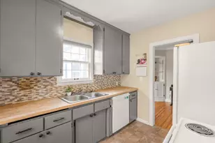1981 W James Ave, Saint Paul, MN 55105 - Photo 6