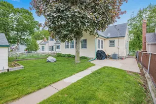 1981 W James Ave, Saint Paul, MN 55105 - Photo 18