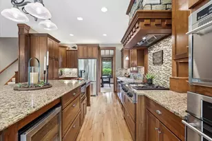 492 E Cove Rd, Hudson, WI 54016 - Photo 6