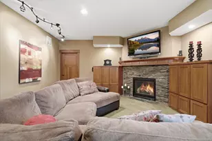 492 E Cove Rd, Hudson, WI 54016 - Photo 22