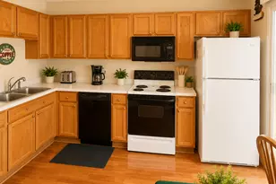 15827 Fleet Trail, Apple Valley, MN 55124 - Photo 8