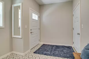 628 10th Ave N, Fargo, ND 58102 - Photo 8