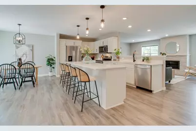 628 10th Avenue N, Fargo, ND 58102 - Photo 2
