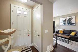 8286 Jonquil Ln N, Maple Grove, MN 55369 - Photo 4