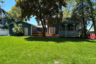 436 O'Day St S, Maplewood, MN 55119 - Photo 2