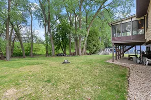 4382 Metcalf Dr, Eagan, MN 55122 - Photo 48
