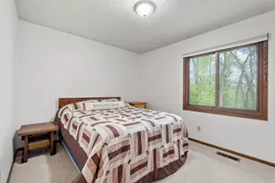 4382 Metcalf Dr, Eagan, MN 55122 - Photo 24