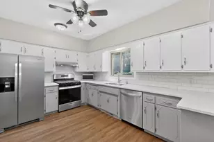 3002 9th Ave NW, Rochester, MN 55901 - Photo 2