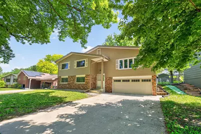3002 9th Avenue NW, Rochester, MN 55901 - Photo 1