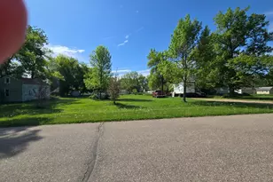 210 Glasgow Ave, Donnelly, MN 56235 - Photo 16