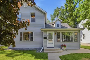 206 River St, Paynesville, MN 56362 - Photo 1