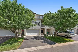3674 Abercrombie Ln, Stillwater, MN 55082 - Photo 2