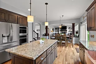 19320 Hudson Ct, Lakeville, MN 55044 - Photo 12
