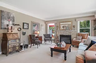 5045 Oxford Ave, Edina, MN 55436 - Photo 2