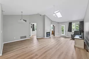 2494 Wilshire Ct, Mendota Heights, MN 55120 - Photo 4