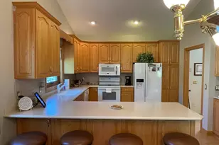 1205 26th St SW, Austin, MN 55912 - Photo 12