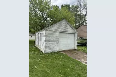 702 3rd Avenue, Mountain Lake, MN 56159 - Photo 8