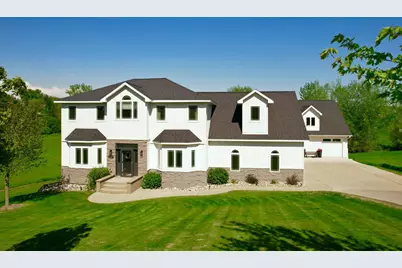 1207 S Martin Street, Fergus Falls, MN 56537 - Photo 2