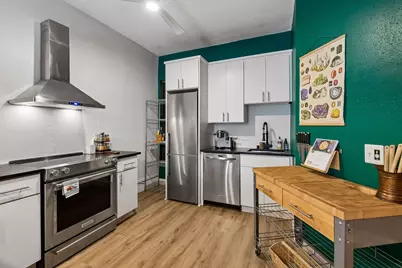 601 S 9th Street #1, Minneapolis, MN 55404 - Photo 6