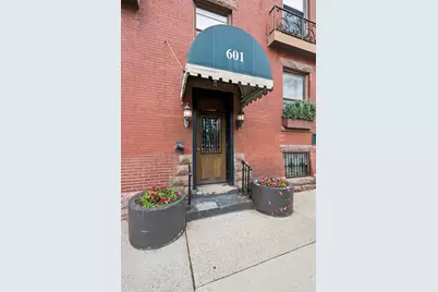 601 S 9th Street #1, Minneapolis, MN 55404 - Photo 1