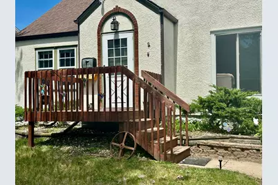 804 W Mark Street, Winona, MN 55987 - Photo 2