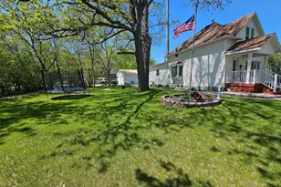 507 Atlantic Ave, Thief River Falls, MN 56701 - Photo 24