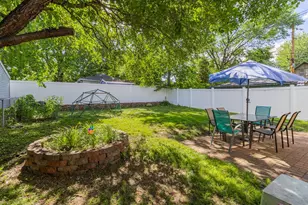 222 Fisk St, Saint Paul, MN 55104 - Photo 36