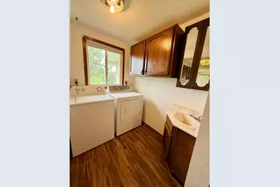 207 N Main Street, Saint Leo, MN 56264 - Photo 6